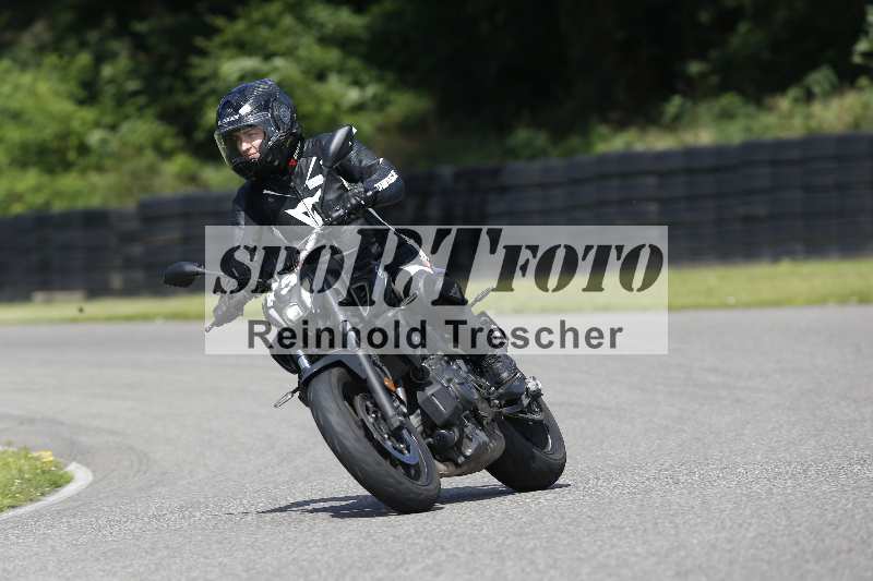 /Archiv-2025/42 07.08.2025 Peter Studer Girls Day ADR/Gruppe pink/65